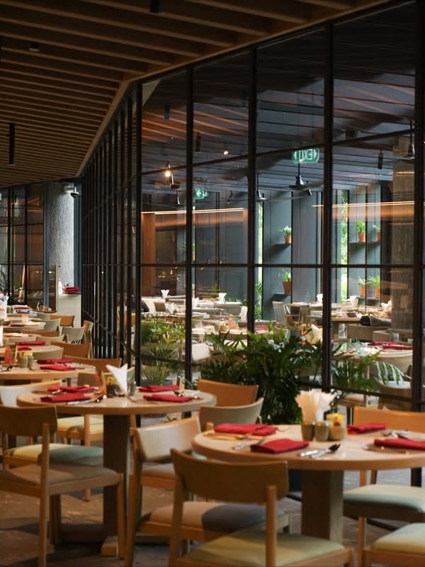Mandai Rainforest Resort (Planter's Shed) kids eat free Singapore